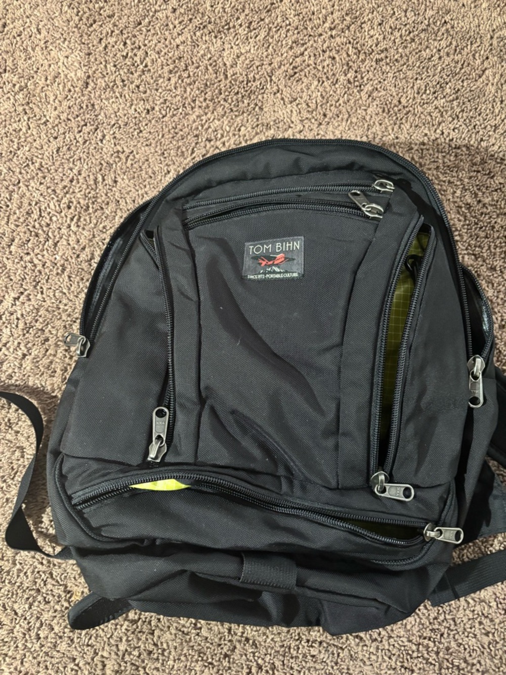 Tom Bihn Black Men's Backpack - Everyday Commuter Pack